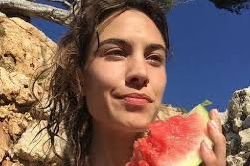 浙江卫视上星短剧融脸王一博肖战蓝台争议不断黑历史再被扒