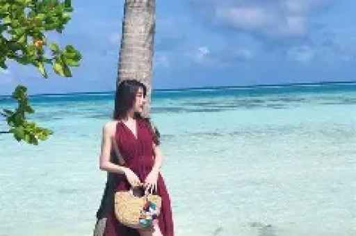 深夜爆大瓜！蔡卓妍结婚不足1月突陷婚变多项黑料彻底翻车