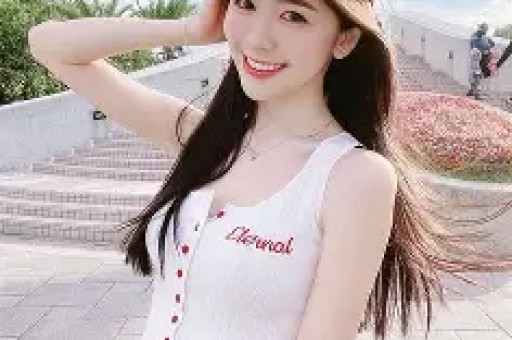 最近抖音火爆的网红被扒黑历史小编觉得抖音还是需要些正能量的东西
